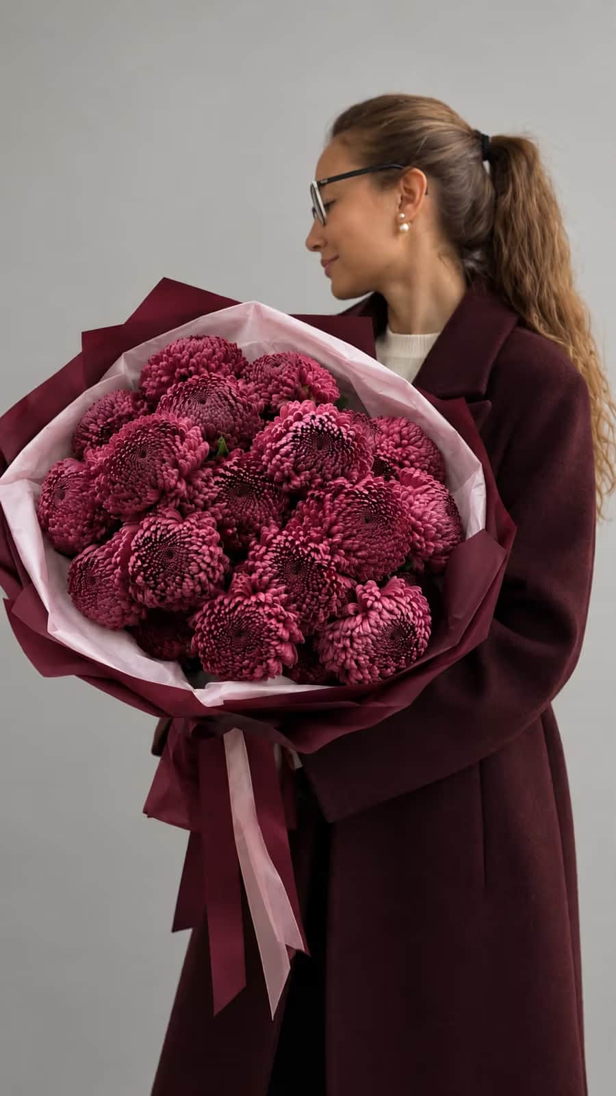 Моно букет “Bigoudi flowers” — Хризантема одноголовая